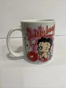 Betty Boop UNIVERSAL STUDIOS Kaffeebecher HERZEN LIPPEN KÜSSE Nicki - Bild 1 von 3