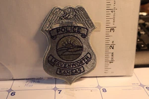 police patch   LEAVENWORTH  POLICE KANSAS GREY ON GREY - Picture 1 of 1