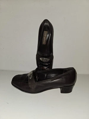 Mocasines de cuero Brighton Artist usados en excelente estado talla 7,5 marrón tacón bajo Foto 1 de 4