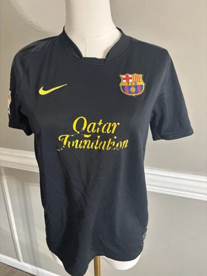 巴塞罗那耐克梅西球衣Away 2011 Youth L — 第 1/4 张图片