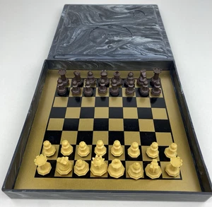 Vintage DRUEKE Magnetic Travel Chess Set Game Hard Black Swirl Case 8” EUC HTF - Picture 1 of 16