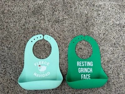 Baberos de silicona de Navidad Bella Tunno (2) Foto 1 de 2