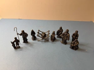 Vintage Miniatur Mini selbststehende Zinnfiguren Krippe Set 10 Teile - Bild 1 von 15