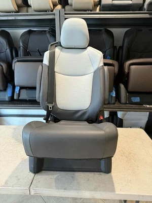 2021-2024 Toyota Sienna gray white Leather Second Row Seat 7 Passenger Right - Image 1 of 4