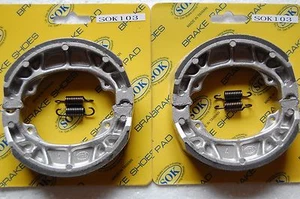 ZAPATOS DE FRENO DELANTEROS + resortes aptos para KYMCO MXU 50 150, 2005-2014 MXU50 MXU150 - Imagen 1 de 1