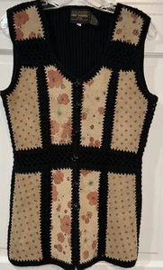 Vintage 60’s Black Tan Suede Leather Floral Button Up Crochet Vest Womens Size M - Picture 1 of 6