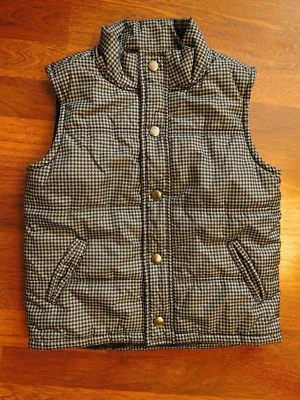 Chaleco Hinchado Pata de Gallo Negro y Gris Niñas GYMBOREE - Talla S 5/6 Foto 1 de 3
