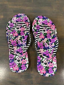 New Never Worn Vera Bradley Sandals Flip Flops Women's Size 5-6 - Picture 1 of 5
