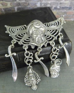 Vintage Thief of Bagdad Korda Pin Brooch - Picture 1 of 6