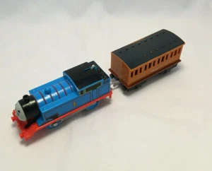 Thomas & Friends Track Master Motorized Thomas & Clarabel Train - Mattel 2013 - Picture 1 of 5