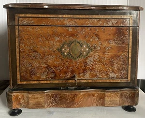 Französischer Schnapsschrank "Höhle à Likör" aus dem 19. Jh. nur Schrank zum Restaurieren - Bild 1 von 24