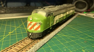 Locomotora Rivarossi escala HO Burlington Northern E8 Foto 1 de 4