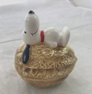 Vintage Rare Determined Ceramic Snoopy On A Walnut Trinket Box 1958 1966 UFS - Picture 1 of 14
