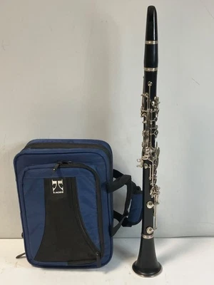 Vandoren Paris 5RV Clarinet With Kaces Blue Carrying Case - Image 1 of 4