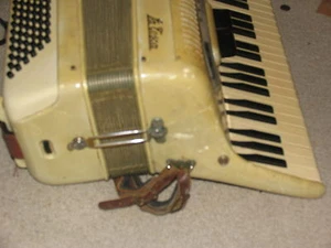 La Tosca Fiesta Accordion Made In Italy Good Condition - Picture 1 of 6
