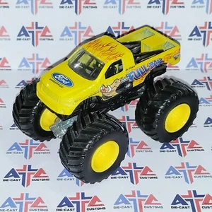 FULL BOAR FORD F-150 2000's Metal Base Hot Wheels Monster Jam Truck 1/64 - Picture 1 of 4