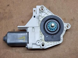 AUDI A1 MK1 8X 12-15 TÜR FENSTERMOTOR BEIFAHRERTÜR VORNE LINKS 8K0959801C - Bild 1 von 10