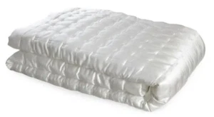 Gingerlily Windsor Coverlet Bedspread Ivory Queen 95" x 95" New - Picture 1 of 3