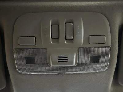 Consola central superior delantera usada se adapta a: Subaru Xv 2014 techo transversal con techo corredizo Fr Foto 1 de 4