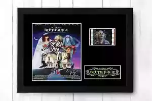 Beetlejuice Framed Film Cell Display Stunning Signed Memorabilia + COA - Foto 1 di 3
