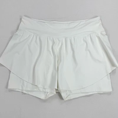 Old Navy Women's High Rise Powersoft Skort Go-Dry 4X White - Image 1 of 4