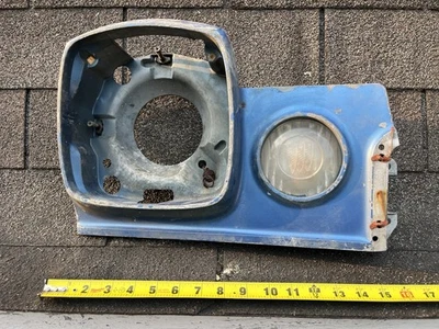 Extensión de faro derecho Buick Century 1973 1974 extensión guardabarros buen estado Foto 1 de 4