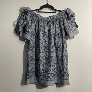 Ann Taylor LOFT Size S Off Shoulder Boho Top Floral Dots Ruffle Sleeve Casual - Picture 1 of 11