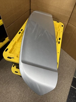 Alerón Subaru Outback 2005-2009 tercera luz de freno OEM alerón trasero panel de ajuste 39D Foto 1 de 4