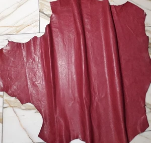 PUNTA IN PELLE 40047-UC, residui di pelle, 1 pelle 0,9 mm, nappa rosso lampone - Foto 1 di 2