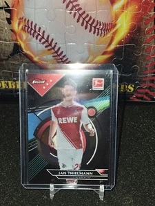 2022-23 Topps Finest Bundesliga Jan Thielmann Black Refractor /199 - Picture 1 of 2