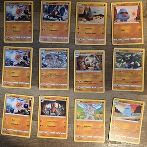 Pokémon TCG Trading Cards (Fighting) - Picture 1 of 2