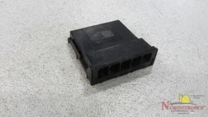 Módulo de control de carrocería Chevy Corvette 2022 computadora BCM - Imagen 1 de 3