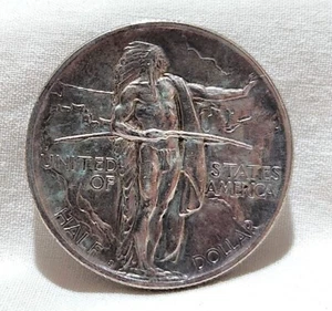 1926S Half Dollar 900 Silver Oregon Trail Native American Indian Chief Coin - Picture 1 of 13