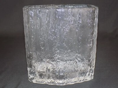 Jarrón hexagonal vintage de los años 70 Hoya Crystal Frostfire textura de corteza de vidrio de hielo Foto 1 de 4