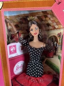 2012 Dolls Of The World Spain Barbie Doll With Passport~Pink Label~NRFB