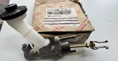 Conjunto de cilindros, maestro embrague Toyota 31410-16040 Foto 1 de 3