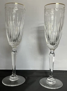 2 Waterford Crystal Marquis Hanover Gold Rimmed Fluted Champagne Glasses MINT - Picture 1 of 7