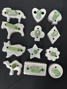 Vintage Aluminum Cookie Cutters 12 GREEN WOOD & METAL Handles - Picture 1 of 6
