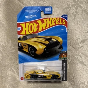 2025 HOT WHEELS E CASE ASTON MARTIN DB4GT HIGH-SPEED EDITION - Bild 1 von 3