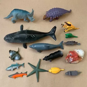 Lote de trabajo figuras animales peces estrellas de mar ballena dinosaurios de plástico - Imagen 1 de 4