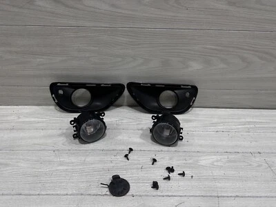 2015-2018 Porsche Cayenne front fog lights with cover L&R 7P5807823 - Image 1 of 4