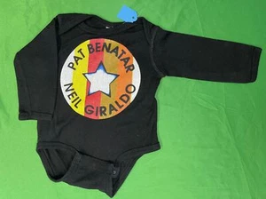 Body/Chaleco Bebé Bebé 6 Meses Pat Benatar & Neil Giraldo L/S - Imagen 1 de 3