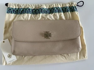 TORY BURCH Diana Clutch Evening Bag Light Oak Silver Logo Dust Bag & Tag Incl. - Picture 1 of 8