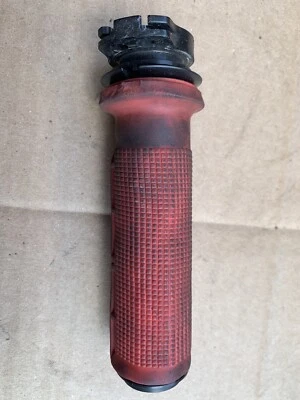 06 07 SUZUKI GSXR 600 750 ADERÊNCIA DIREITA DO ACELERADOR 57110-29G02-291 FABRICANTE DE EQUIPAMENTO ORIGINAL 2006 2007 - Imagem 1 de 4