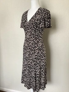 Chaps Knee Length Dress Sz S Short Sleeves Stretch Black Floral - Picture 1 of 7