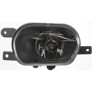 Fits Volvo XC90 Fog Light 2003-2014 Driver Side For VO2592105 | 31111182-7 - Picture 1 of 3
