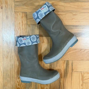 XTRATUF Salmon Sisters PNW Alaskan Rubber Neoprene Fishing Rain Boots Women 9 - Picture 1 of 15