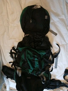 RARE Vintage The North Face Tempest Hiking Backpack GREEN Black Women's Medium - Picture 1 of 17
