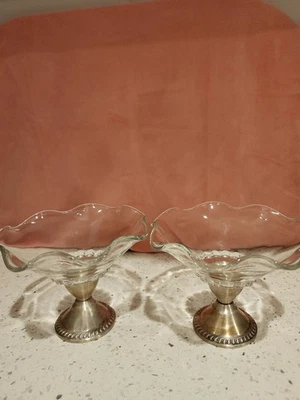 Plato de caramelo vintage Duchin Creation base ponderada de plata de ley con vidrio estriado Foto 1 de 4