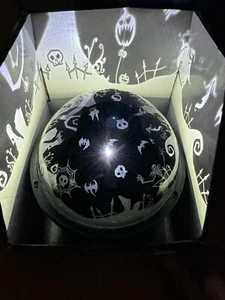 Disney Nightmare Before Christmas LED Shadowlights Rotating Halloween Scene NEW - Picture 1 of 9